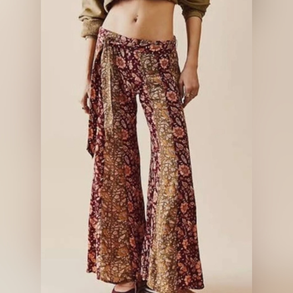 Free people Bali sultry boho flare pants, Medium